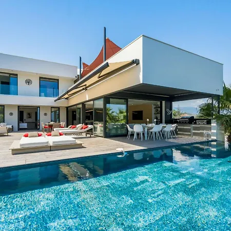Dezem-infinity Pool-hot Tub-near Cannes-panorama-ac Vila Mandelieu